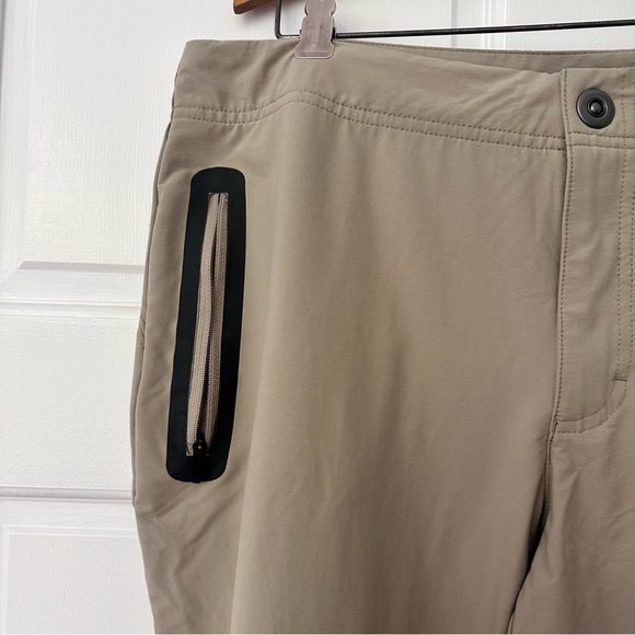Cabela's Triune Outdoor Hiking lightweight pant size 12 - Picture 4 of 4